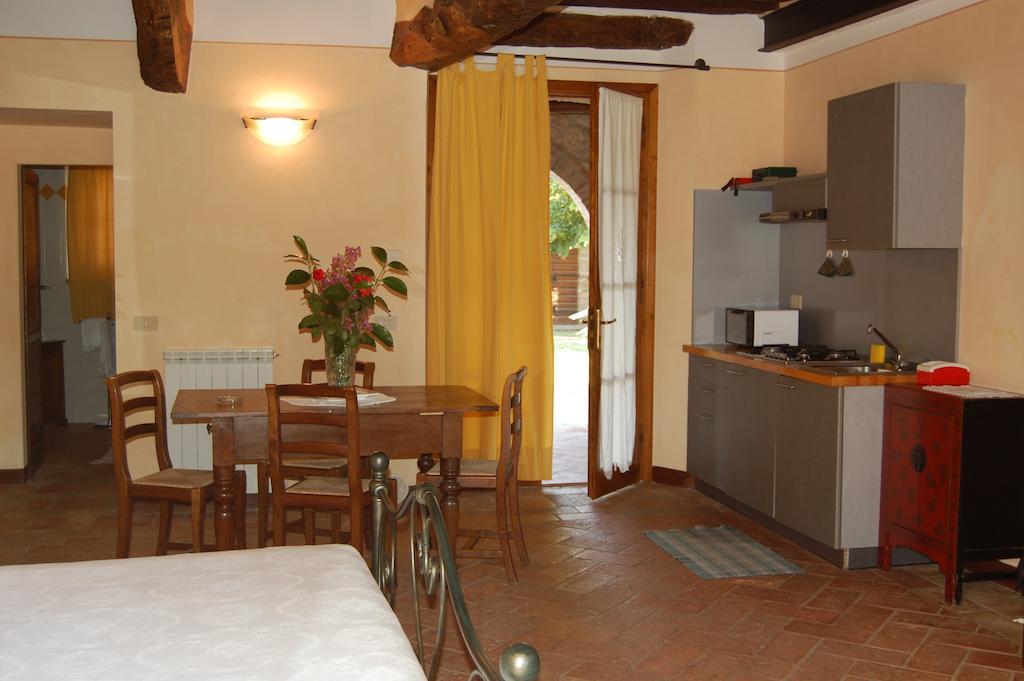 Agriturismo Casagrande Montepulciano Stazione 客房 照片